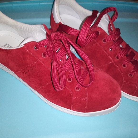 Traded*Up*For*Trade*Mens Red Sneakers - Picture 8 of 8